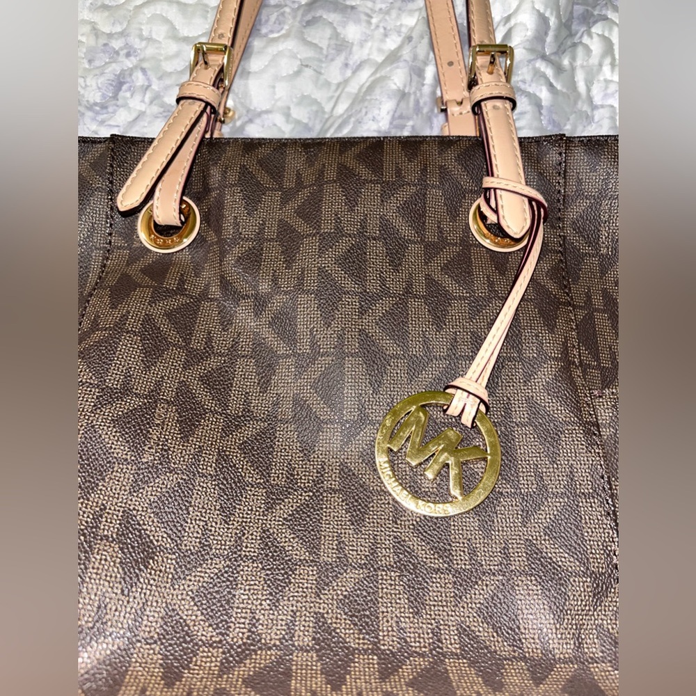 āMichael Kors Large Tote Bag | Brown Logo | Everyday Bagā - Picture 8 of 8